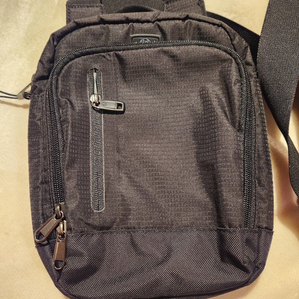 Elegant Black Crossbody Bag